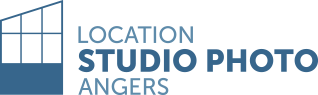 Logo location studio photo Angers en bleu